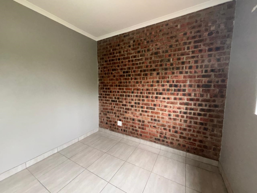 2 Bedroom Property for Sale in Raceway Free State